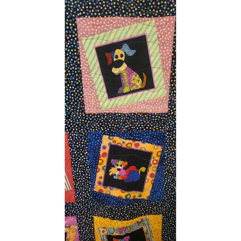 Happy Dog‎ Quilted Pattern Blanket Please Refer To Photos For Measurements.